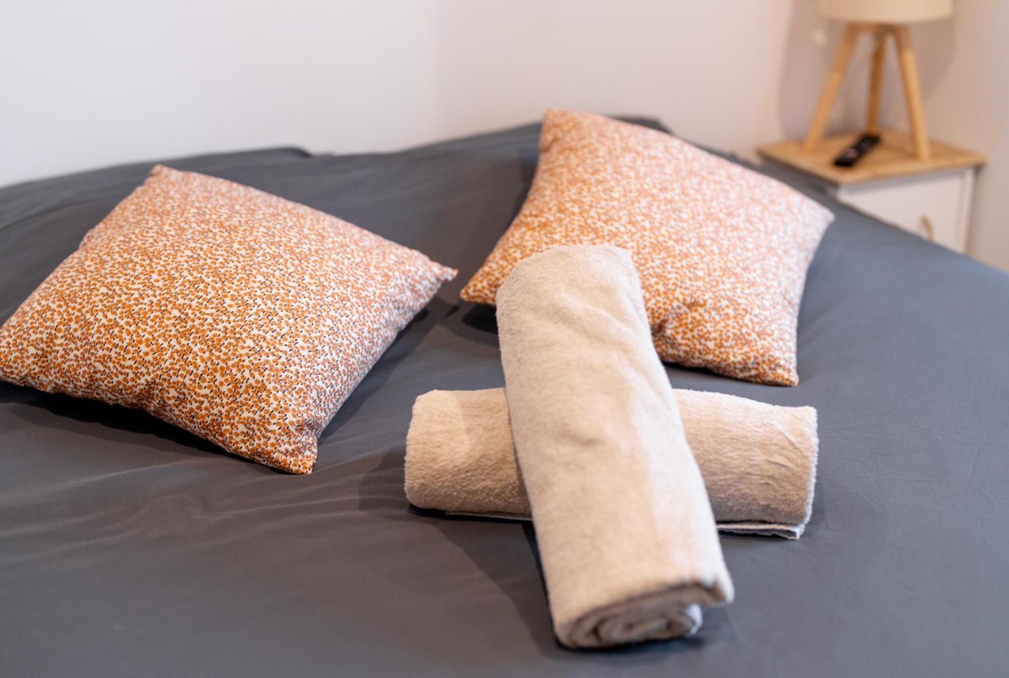 Appt Premium Centre Chateau Terrasse 2 Chambres 6P Vue Exceptionnelle Caen Exterior foto